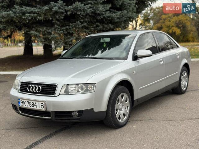 Серый Ауди А4, объемом двигателя 1.6 л и пробегом 250 тыс. км за 4650 $, фото 2 на Automoto.ua