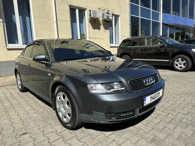 Сірий Ауді А4, об'ємом двигуна 2 л та пробігом 158 тис. км за 5400 $, фото 1 на Automoto.ua