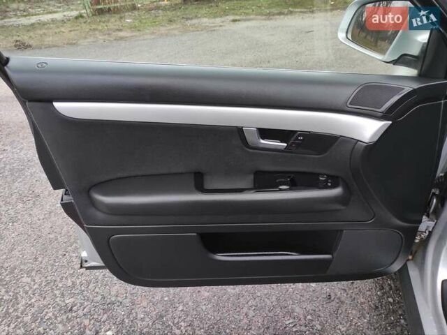 Серый Ауди А4, объемом двигателя 1.6 л и пробегом 212 тыс. км за 5800 $, фото 13 на Automoto.ua