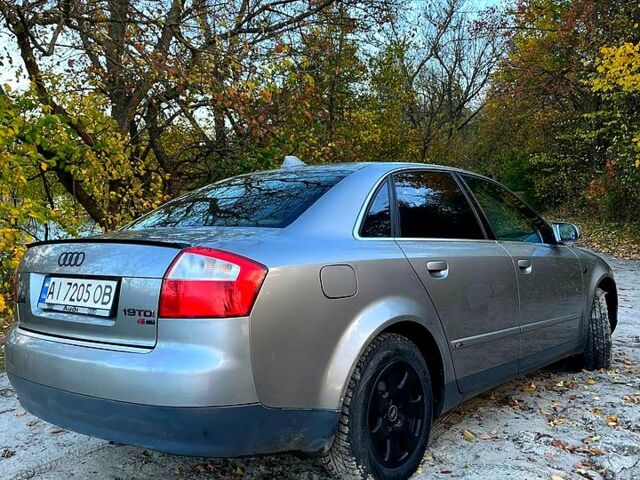 Сірий Ауді А4, об'ємом двигуна 1.9 л та пробігом 336 тис. км за 4500 $, фото 2 на Automoto.ua