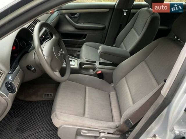 Сірий Ауді А4, об'ємом двигуна 1.8 л та пробігом 180 тис. км за 5500 $, фото 16 на Automoto.ua