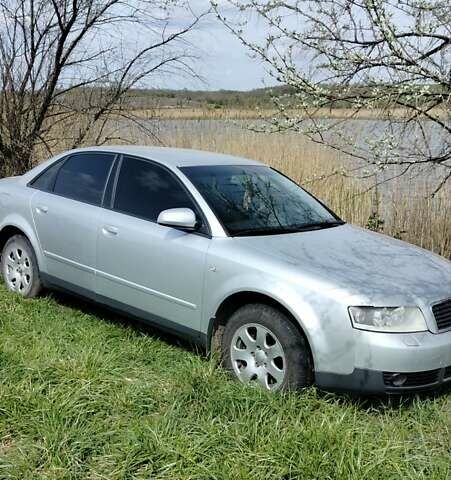 Сірий Ауді А4, об'ємом двигуна 2 л та пробігом 550 тис. км за 5200 $, фото 34 на Automoto.ua