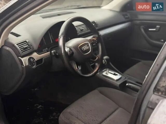 Серый Ауди А4, объемом двигателя 2.5 л и пробегом 329 тыс. км за 4300 $, фото 5 на Automoto.ua