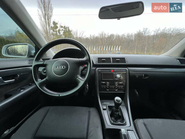 Сірий Ауді А4, об'ємом двигуна 1.6 л та пробігом 310 тис. км за 4450 $, фото 29 на Automoto.ua