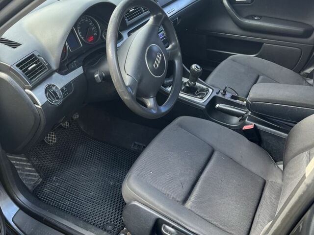 Сірий Ауді А4, об'ємом двигуна 1.8 л та пробігом 230 тис. км за 3000 $, фото 6 на Automoto.ua