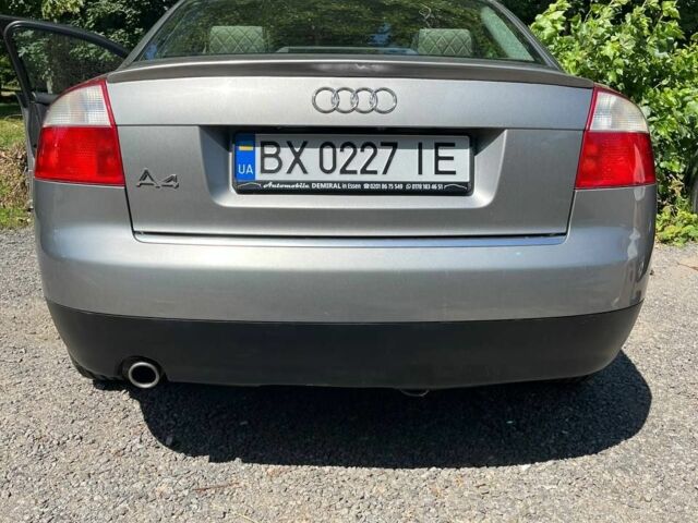 Сірий Ауді А4, об'ємом двигуна 1.6 л та пробігом 246 тис. км за 5500 $, фото 10 на Automoto.ua