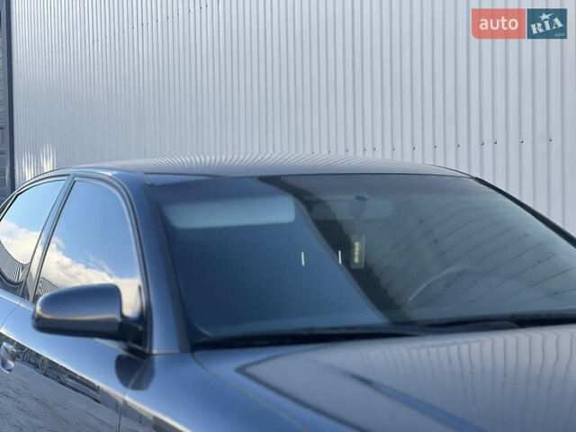 Сірий Ауді А4, об'ємом двигуна 1.6 л та пробігом 280 тис. км за 3999 $, фото 10 на Automoto.ua