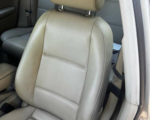 Серый Ауди А4, объемом двигателя 1.78 л и пробегом 212 тыс. км за 5000 $, фото 9 на Automoto.ua