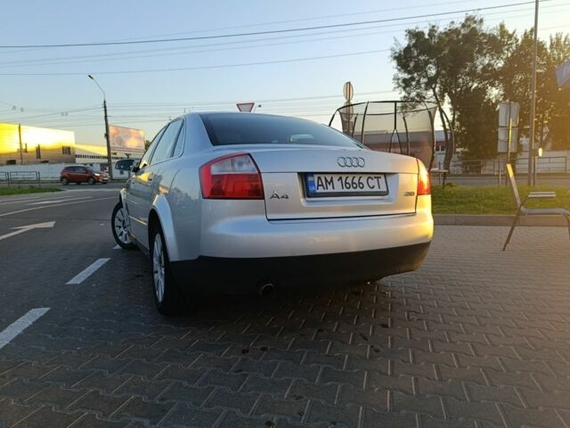 Сірий Ауді А4, об'ємом двигуна 2 л та пробігом 293 тис. км за 4800 $, фото 4 на Automoto.ua