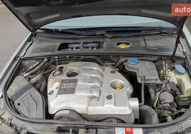 Серый Ауди А4, объемом двигателя 1.9 л и пробегом 400 тыс. км за 4200 $, фото 2 на Automoto.ua