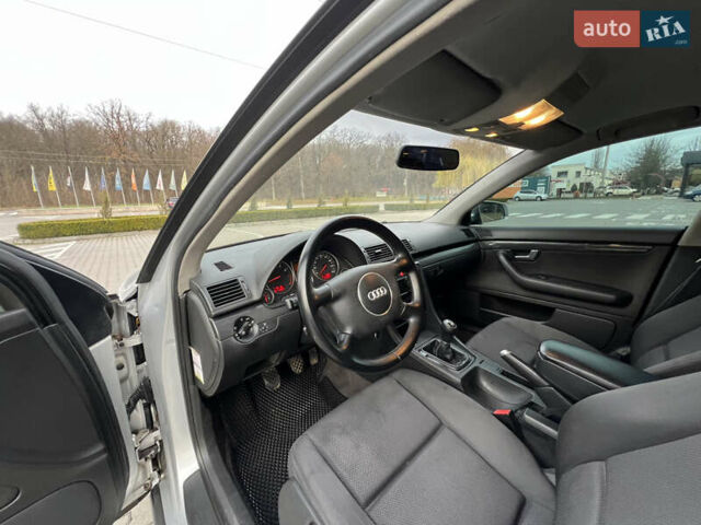 Сірий Ауді А4, об'ємом двигуна 1.6 л та пробігом 310 тис. км за 4450 $, фото 26 на Automoto.ua