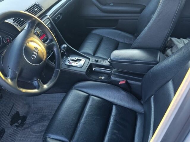 Сірий Ауді А4, об'ємом двигуна 2 л та пробігом 293 тис. км за 4800 $, фото 1 на Automoto.ua