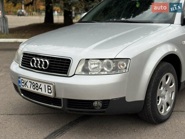 Серый Ауди А4, объемом двигателя 1.6 л и пробегом 250 тыс. км за 4650 $, фото 4 на Automoto.ua