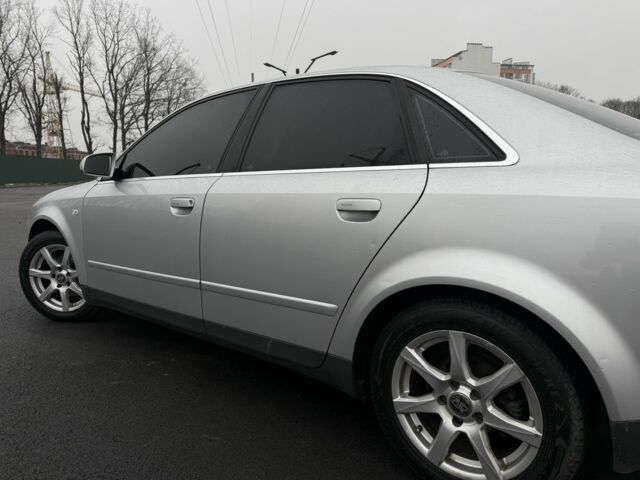 Серый Ауди А4, объемом двигателя 2 л и пробегом 200 тыс. км за 4850 $, фото 4 на Automoto.ua