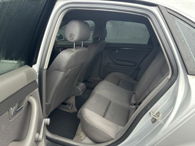 Серый Ауди А4, объемом двигателя 2 л и пробегом 200 тыс. км за 4850 $, фото 16 на Automoto.ua