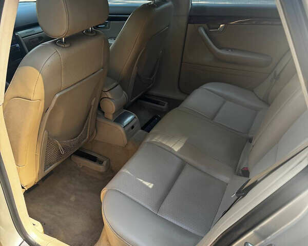 Серый Ауди А4, объемом двигателя 1.78 л и пробегом 212 тыс. км за 5000 $, фото 12 на Automoto.ua