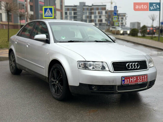 Сірий Ауді А4, об'ємом двигуна 1.6 л та пробігом 206 тис. км за 4450 $, фото 1 на Automoto.ua
