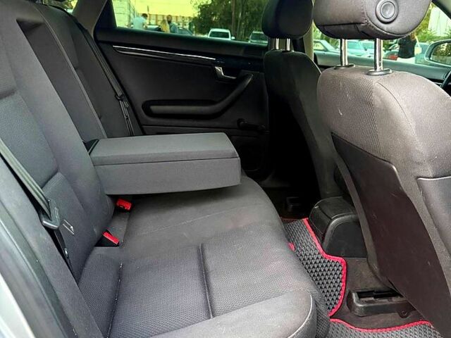 Серый Ауди А4, объемом двигателя 2 л и пробегом 220 тыс. км за 2950 $, фото 5 на Automoto.ua