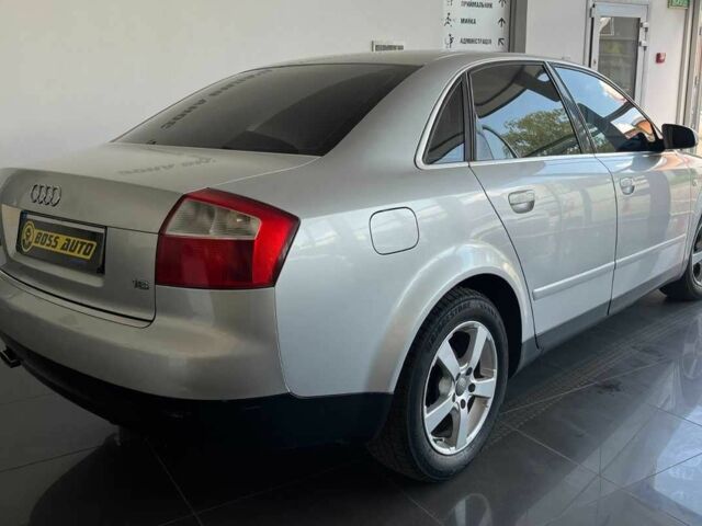 Сірий Ауді А4, об'ємом двигуна 1.6 л та пробігом 249 тис. км за 4500 $, фото 3 на Automoto.ua