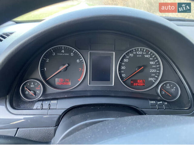 Сірий Ауді А4, об'ємом двигуна 1.98 л та пробігом 225 тис. км за 4800 $, фото 12 на Automoto.ua