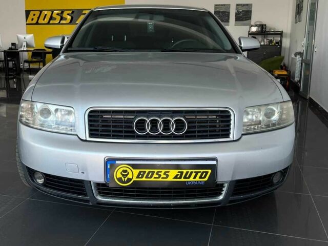 Сірий Ауді А4, об'ємом двигуна 1.6 л та пробігом 249 тис. км за 4500 $, фото 1 на Automoto.ua