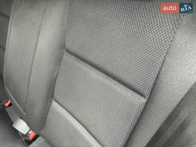 Серый Ауди А4, объемом двигателя 1.6 л и пробегом 250 тыс. км за 4650 $, фото 39 на Automoto.ua