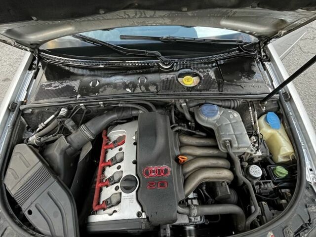 Серый Ауди А4, объемом двигателя 0 л и пробегом 250 тыс. км за 2850 $, фото 6 на Automoto.ua