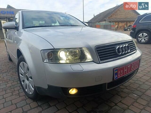 Сірий Ауді А4, об'ємом двигуна 1.8 л та пробігом 227 тис. км за 5499 $, фото 15 на Automoto.ua