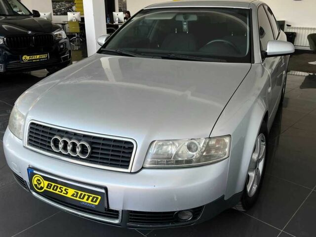 Сірий Ауді А4, об'ємом двигуна 1.6 л та пробігом 249 тис. км за 4500 $, фото 7 на Automoto.ua