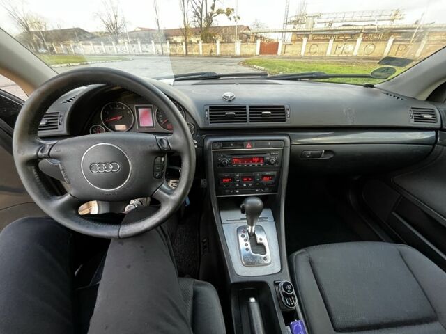 Серый Ауди А4, объемом двигателя 0 л и пробегом 250 тыс. км за 2600 $, фото 7 на Automoto.ua