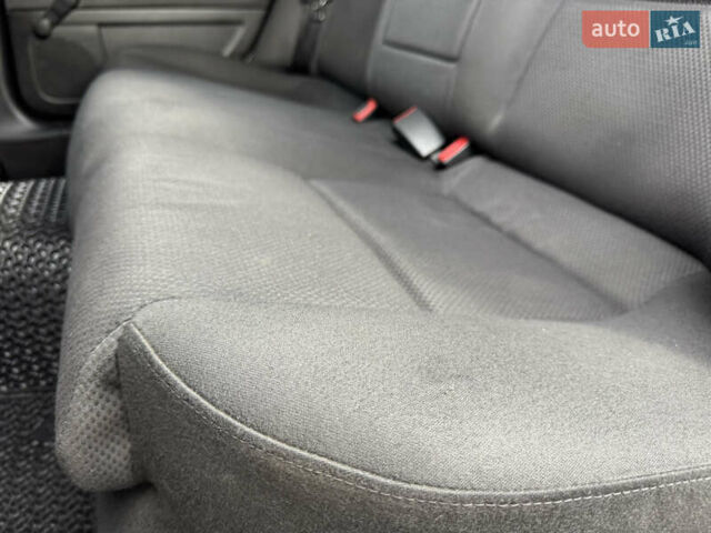 Серый Ауди А4, объемом двигателя 1.6 л и пробегом 250 тыс. км за 4650 $, фото 37 на Automoto.ua