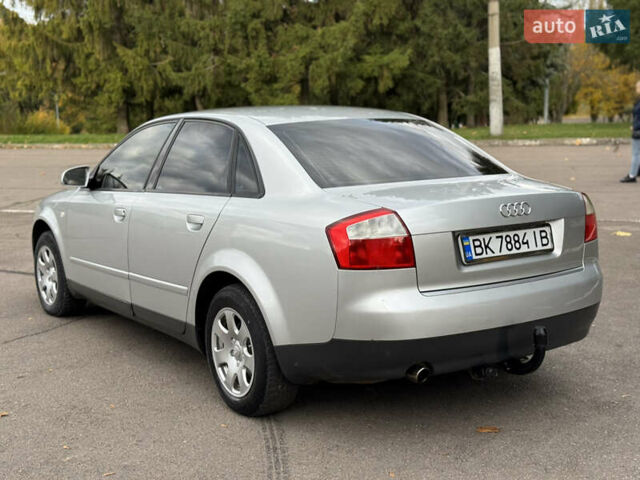 Серый Ауди А4, объемом двигателя 1.6 л и пробегом 250 тыс. км за 4650 $, фото 24 на Automoto.ua