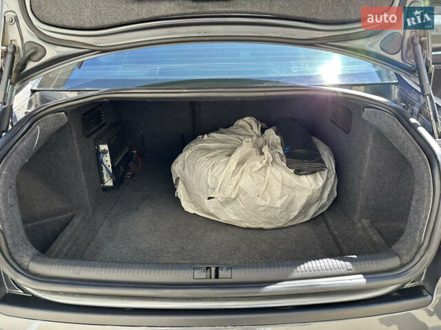 Сірий Ауді А4, об'ємом двигуна 2 л та пробігом 158 тис. км за 5400 $, фото 7 на Automoto.ua