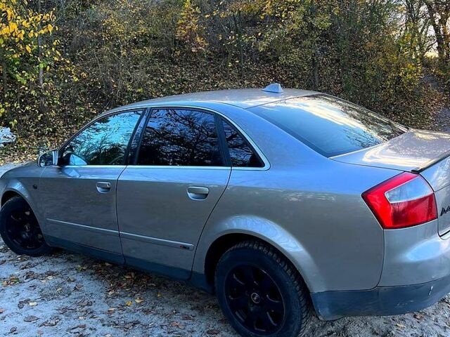 Сірий Ауді А4, об'ємом двигуна 1.9 л та пробігом 336 тис. км за 4500 $, фото 4 на Automoto.ua