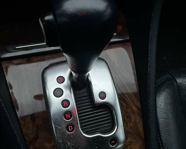 Сірий Ауді А4, об'ємом двигуна 1.98 л та пробігом 312 тис. км за 4300 $, фото 44 на Automoto.ua