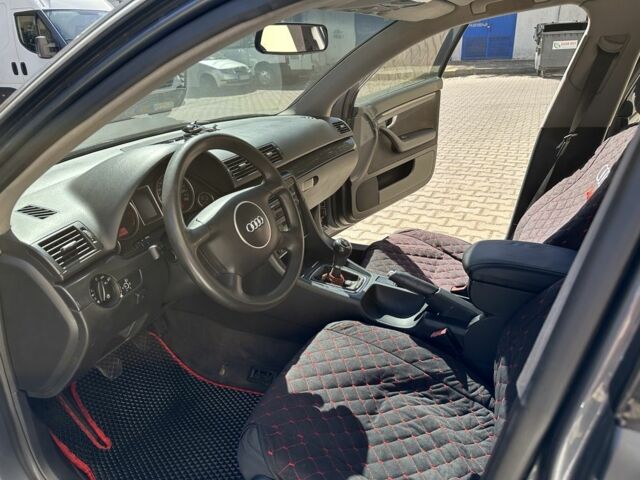Сірий Ауді А4, об'ємом двигуна 2 л та пробігом 158 тис. км за 5400 $, фото 6 на Automoto.ua