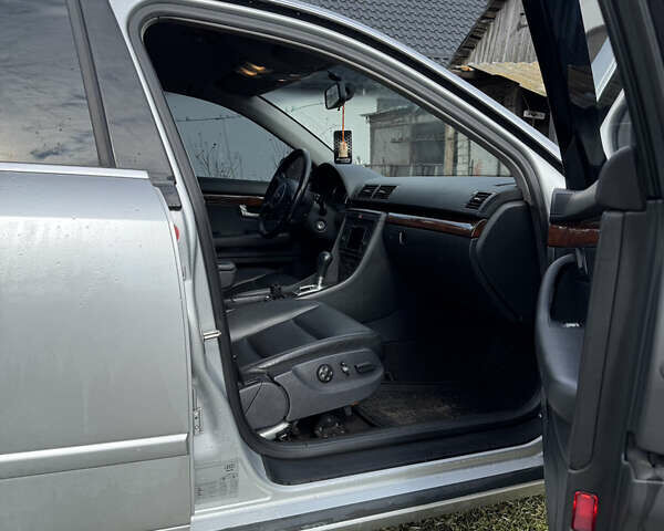 Сірий Ауді А4, об'ємом двигуна 2.5 л та пробігом 320 тис. км за 4300 $, фото 4 на Automoto.ua