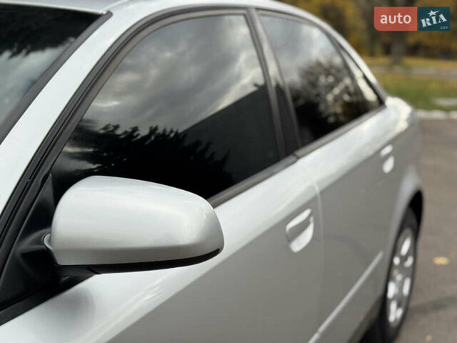 Серый Ауди А4, объемом двигателя 1.6 л и пробегом 250 тыс. км за 4650 $, фото 8 на Automoto.ua