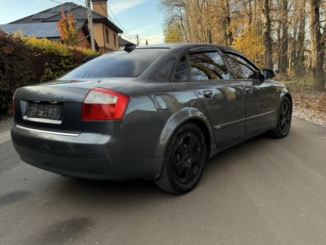 Серый Ауди А4, объемом двигателя 2.5 л и пробегом 300 тыс. км за 4500 $, фото 5 на Automoto.ua