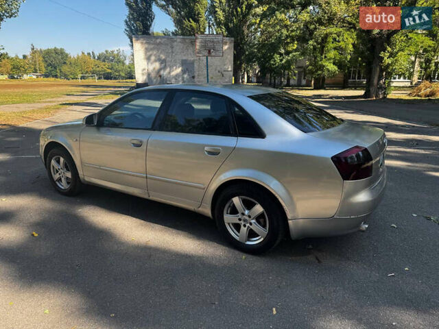 Серый Ауди А4, объемом двигателя 1.78 л и пробегом 212 тыс. км за 5000 $, фото 5 на Automoto.ua