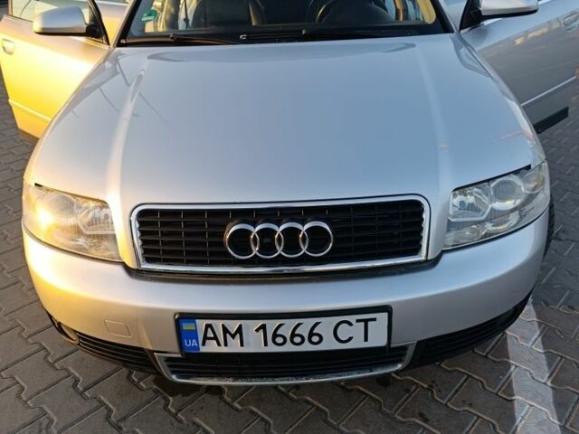 Сірий Ауді А4, об'ємом двигуна 2 л та пробігом 293 тис. км за 4800 $, фото 13 на Automoto.ua