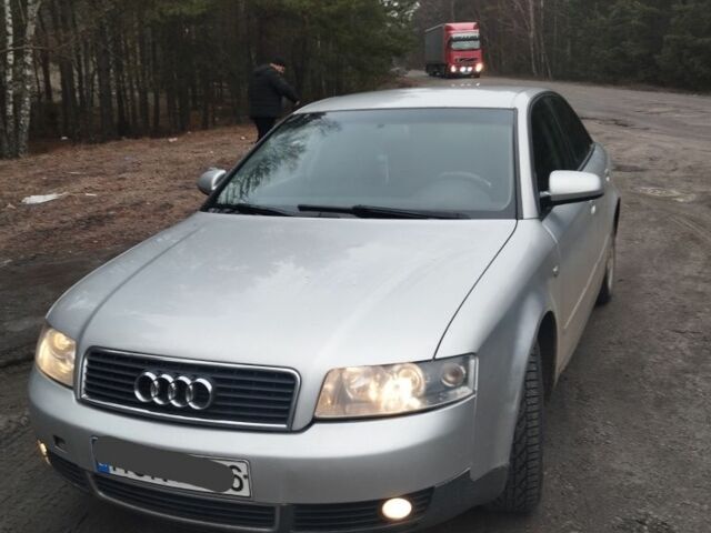 Серый Ауди А4, объемом двигателя 0 л и пробегом 300 тыс. км за 2500 $, фото 2 на Automoto.ua