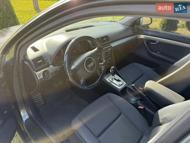 Сірий Ауді А4, об'ємом двигуна 1.78 л та пробігом 260 тис. км за 4600 $, фото 10 на Automoto.ua