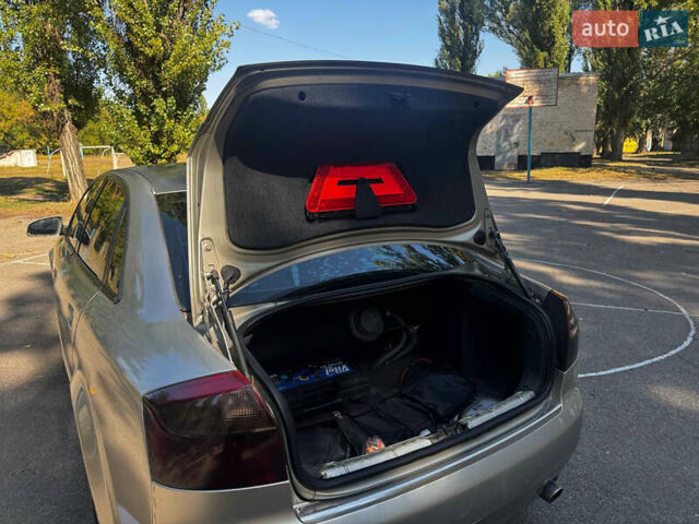 Серый Ауди А4, объемом двигателя 1.78 л и пробегом 212 тыс. км за 5000 $, фото 15 на Automoto.ua