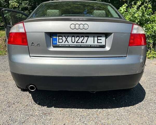 Серый Ауди А4, объемом двигателя 1.6 л и пробегом 246 тыс. км за 5500 $, фото 7 на Automoto.ua