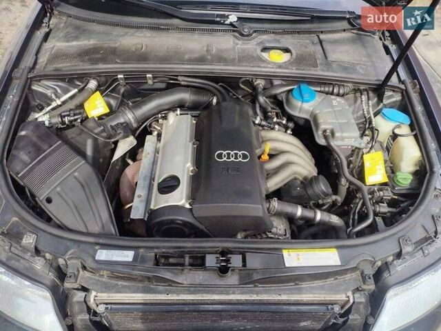 Ауді А4 2002 у Житомирі на Automoto.ua Сірий Ауді А4, об'ємом двигуна 1.6 л та пробігом 259 тис. км за 5600 $, фото 6 на Automoto.ua