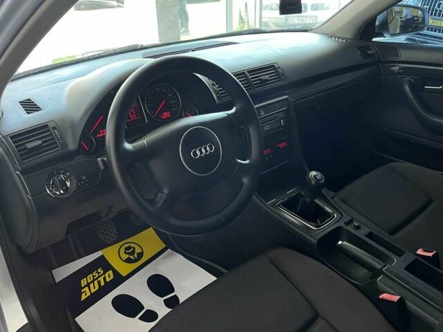 Сірий Ауді А4, об'ємом двигуна 1.6 л та пробігом 249 тис. км за 4500 $, фото 13 на Automoto.ua