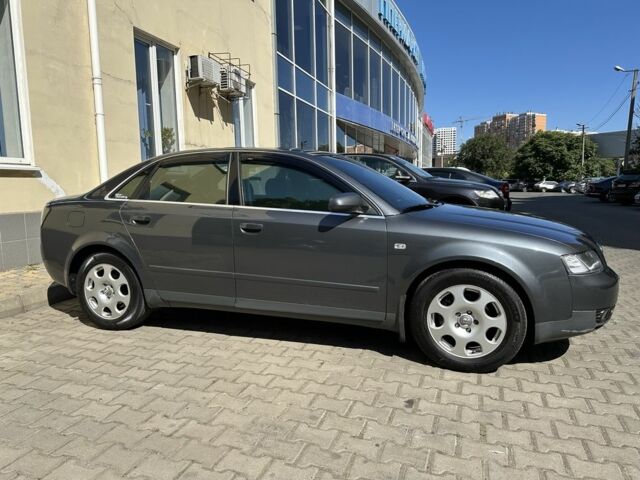 Сірий Ауді А4, об'ємом двигуна 2 л та пробігом 158 тис. км за 5400 $, фото 10 на Automoto.ua