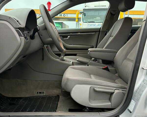 Серый Ауди А4, объемом двигателя 1.6 л и пробегом 207 тыс. км за 5999 $, фото 23 на Automoto.ua