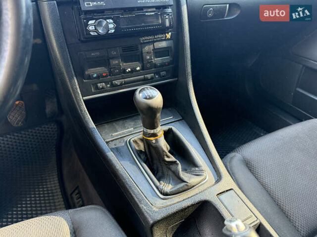 Ауди А4 2003 в Одессе на Automoto.ua Серый Ауди А4, объемом двигателя 1.78 л и пробегом 294 тыс. км за 3700 $, фото 12 на Automoto.ua